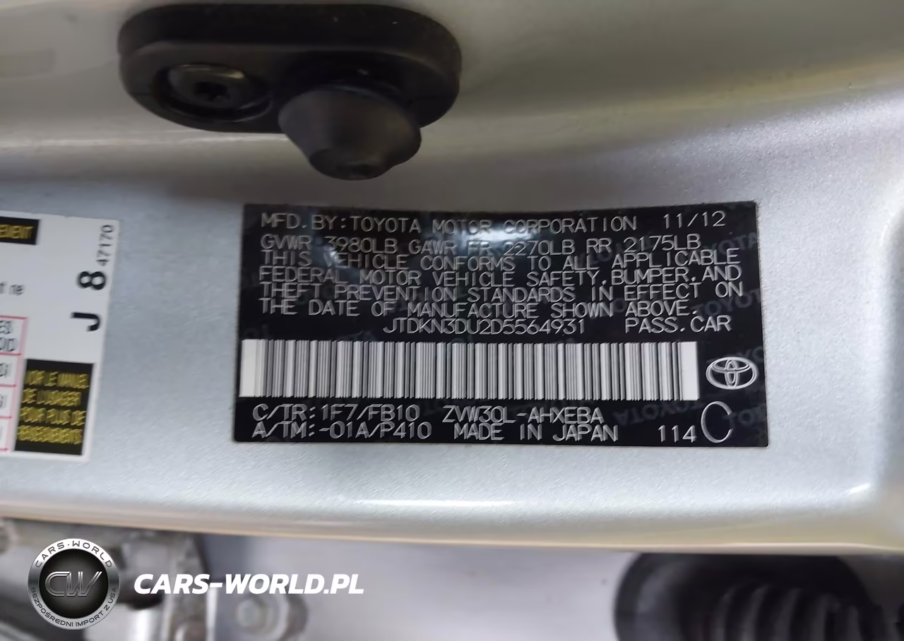 2013 Toyota Prius Two VIN:JTDKN3DU2D5564931 - 9