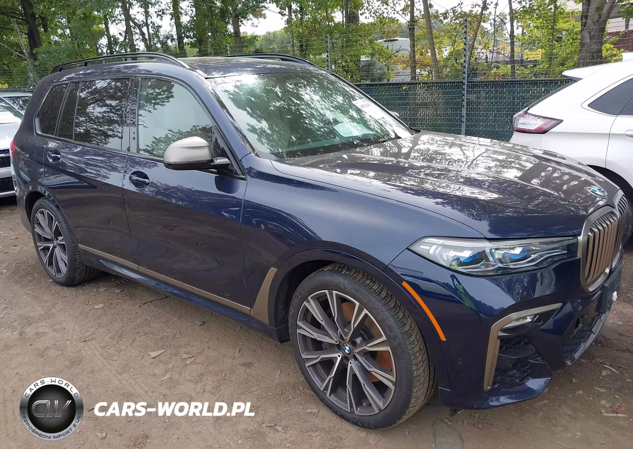 2021 BMW X7 M50I – zdjęcie 1 z 16