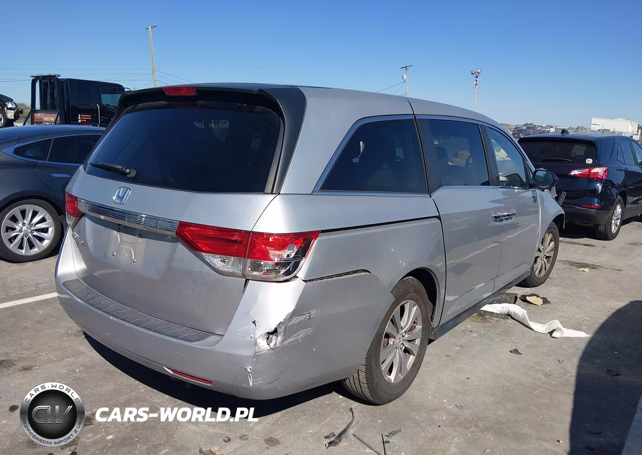 2015 Honda Odyssey Ex VIN:5FNRL5H45FB074026 - 4