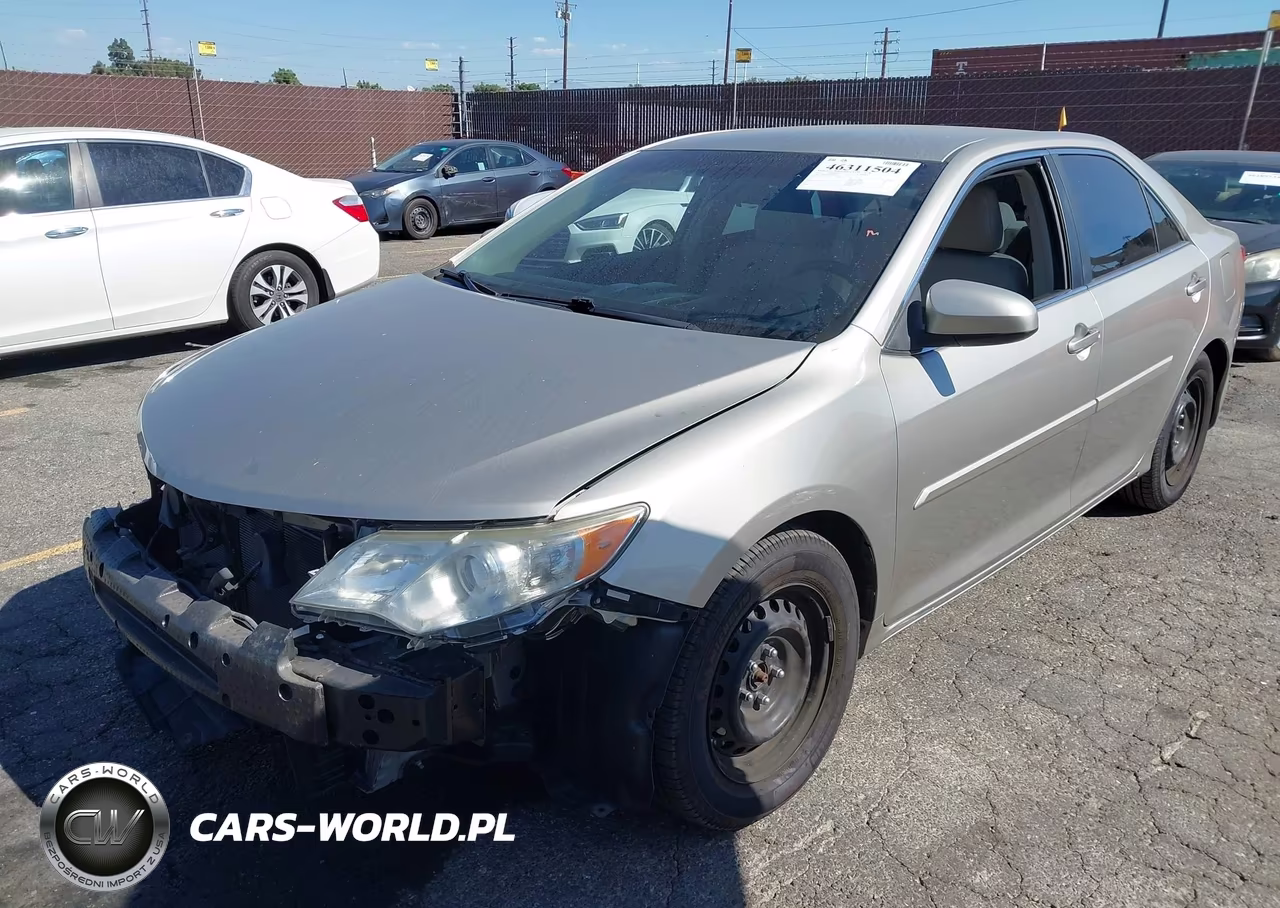2014 Toyota Camry Le VIN:4T4BF1FK2ER379431 - 2