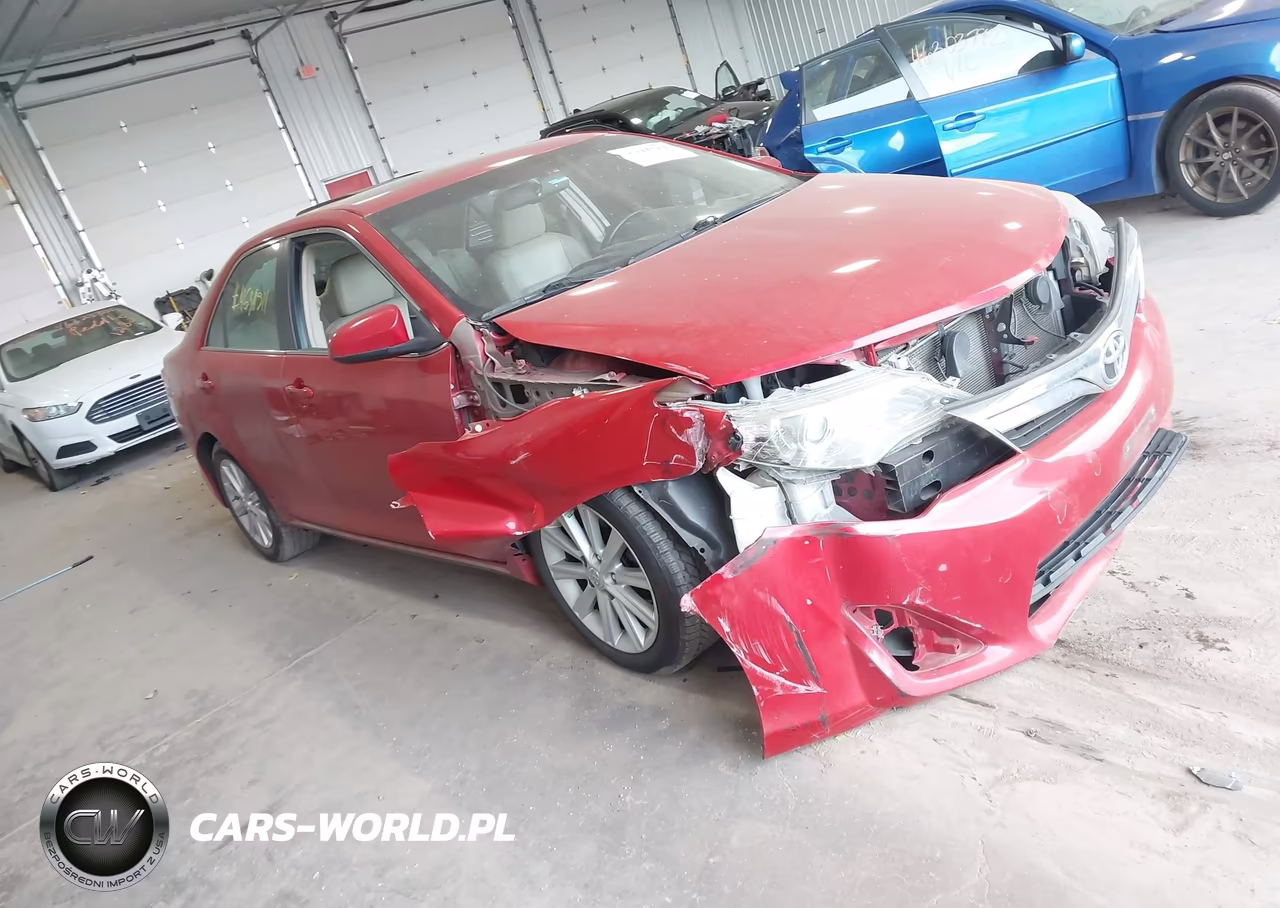 2012 Toyota Camry Xle V6 – zdjęcie 1 z 16