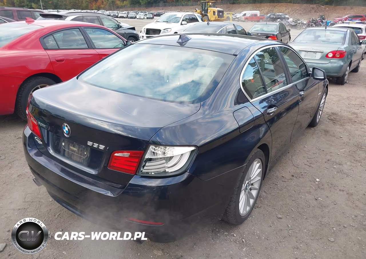 2013 BMW 535I xDrive VIN:WBAFU7C53DDU70789 - 4