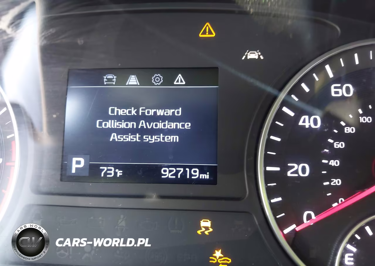 2019 Kia Optima Lx VIN:5XXGT4L3XKG370506 - 15