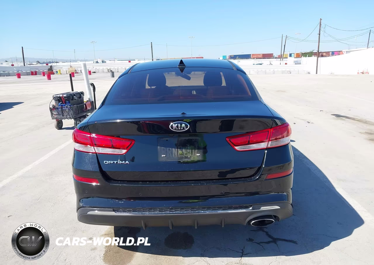 2019 Kia Optima Lx VIN:5XXGT4L3XKG370506 - 16