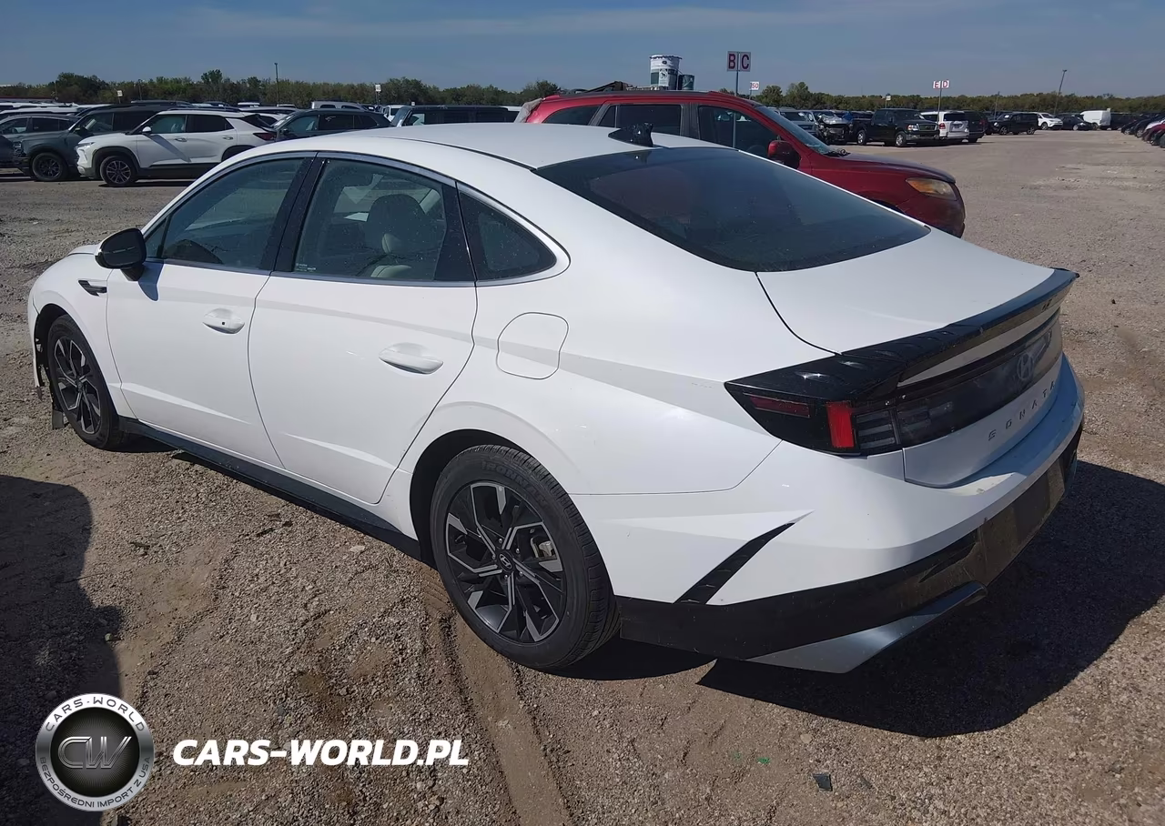 2025 Hyundai Sonata Sel VIN:KMHL64JAXSA458356 - 3