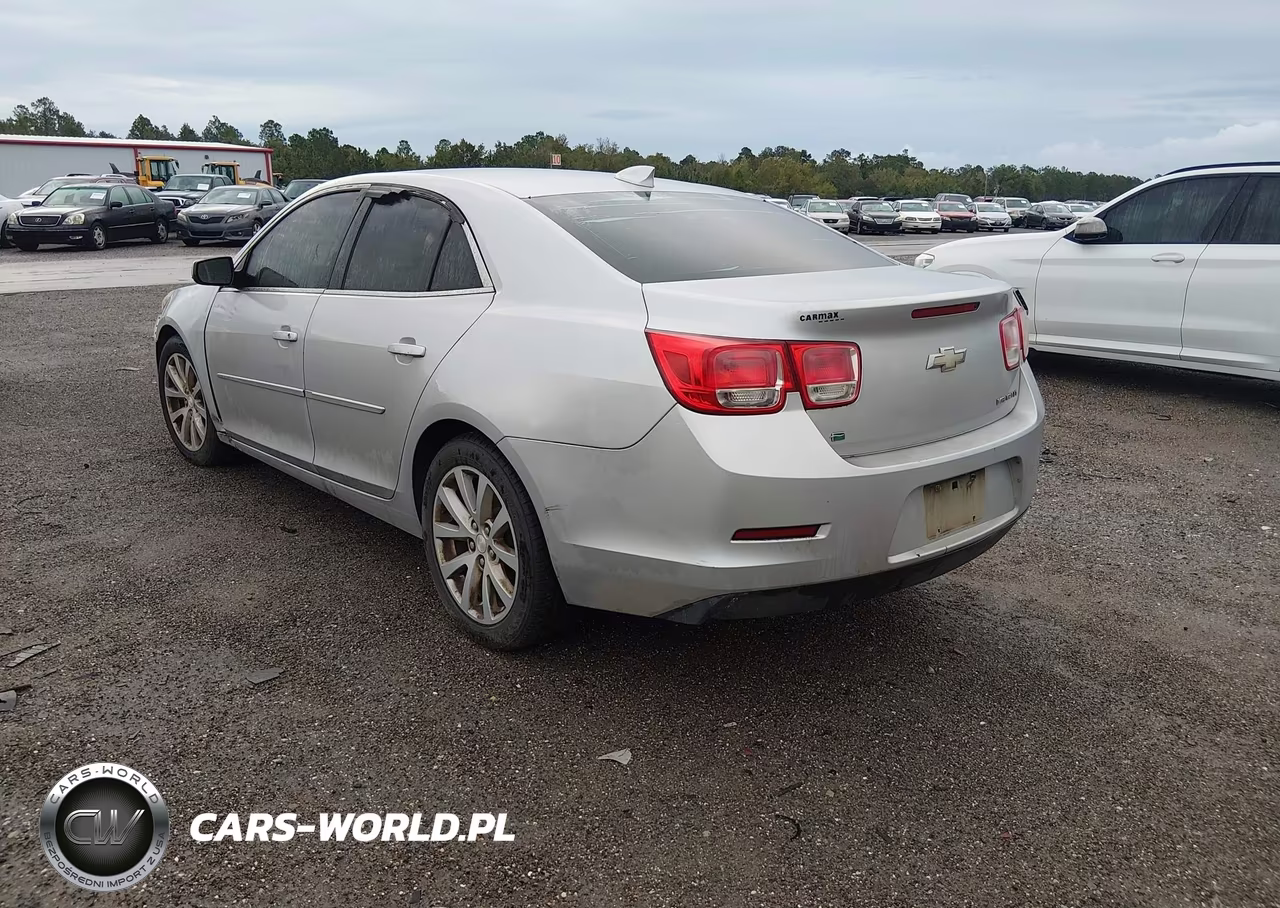 2015 Chevrolet Malibu 2Lt VIN:1G11D5SL3FF292318 - 3
