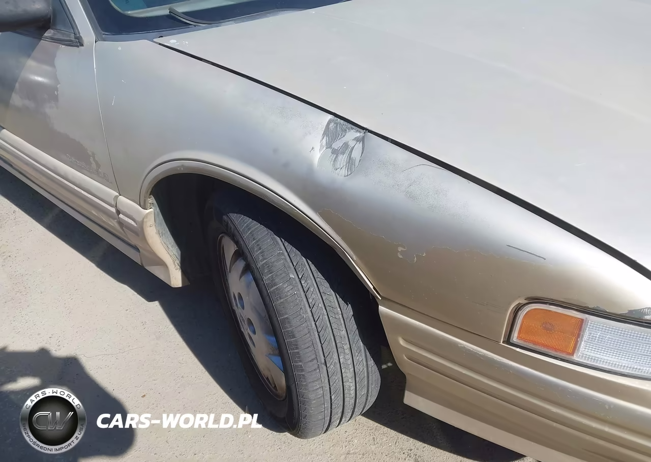 1994 Oldsmobile Cutlass Supreme S VIN:1G3WH55M5RD421391 - 12