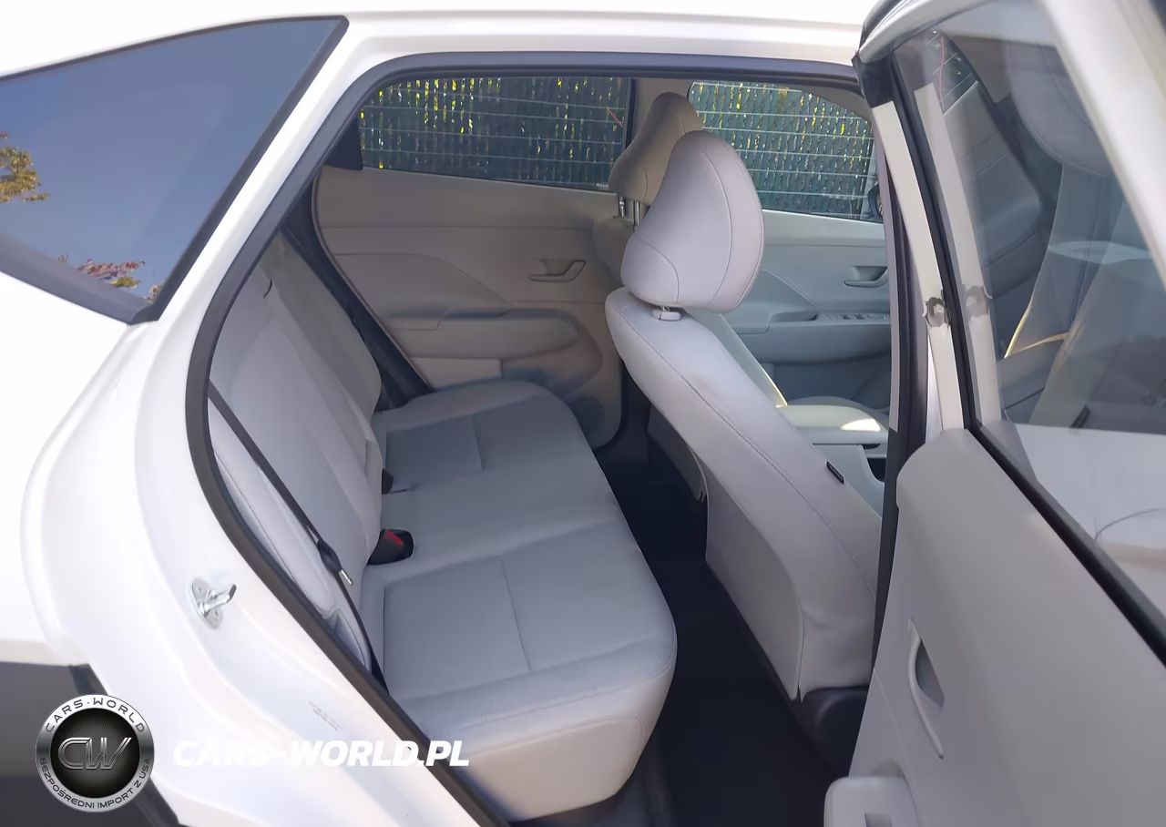 2026 Hyundai Kona Sel Sport VIN:KM8HF3AB8TU404269 - 8