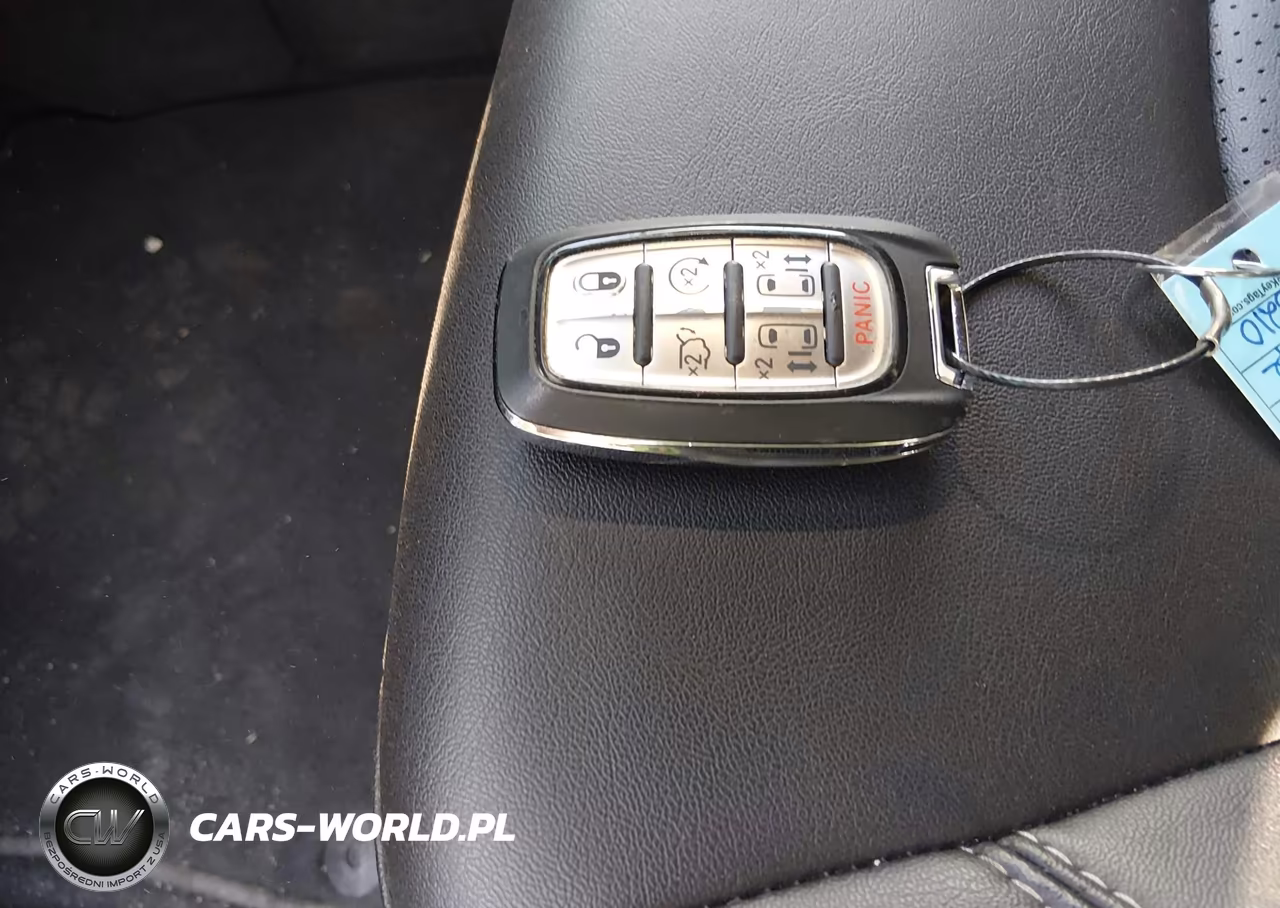 2025 Chrysler Pacifica Select VIN:2C4RC1BG7SR614776 - 11