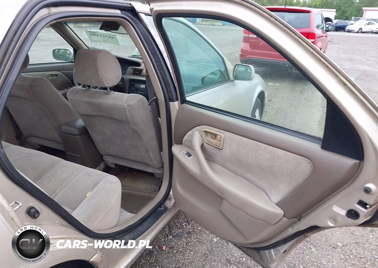 2000 Toyota Camry Le VIN:4T1BG22K1YU955145 - 8