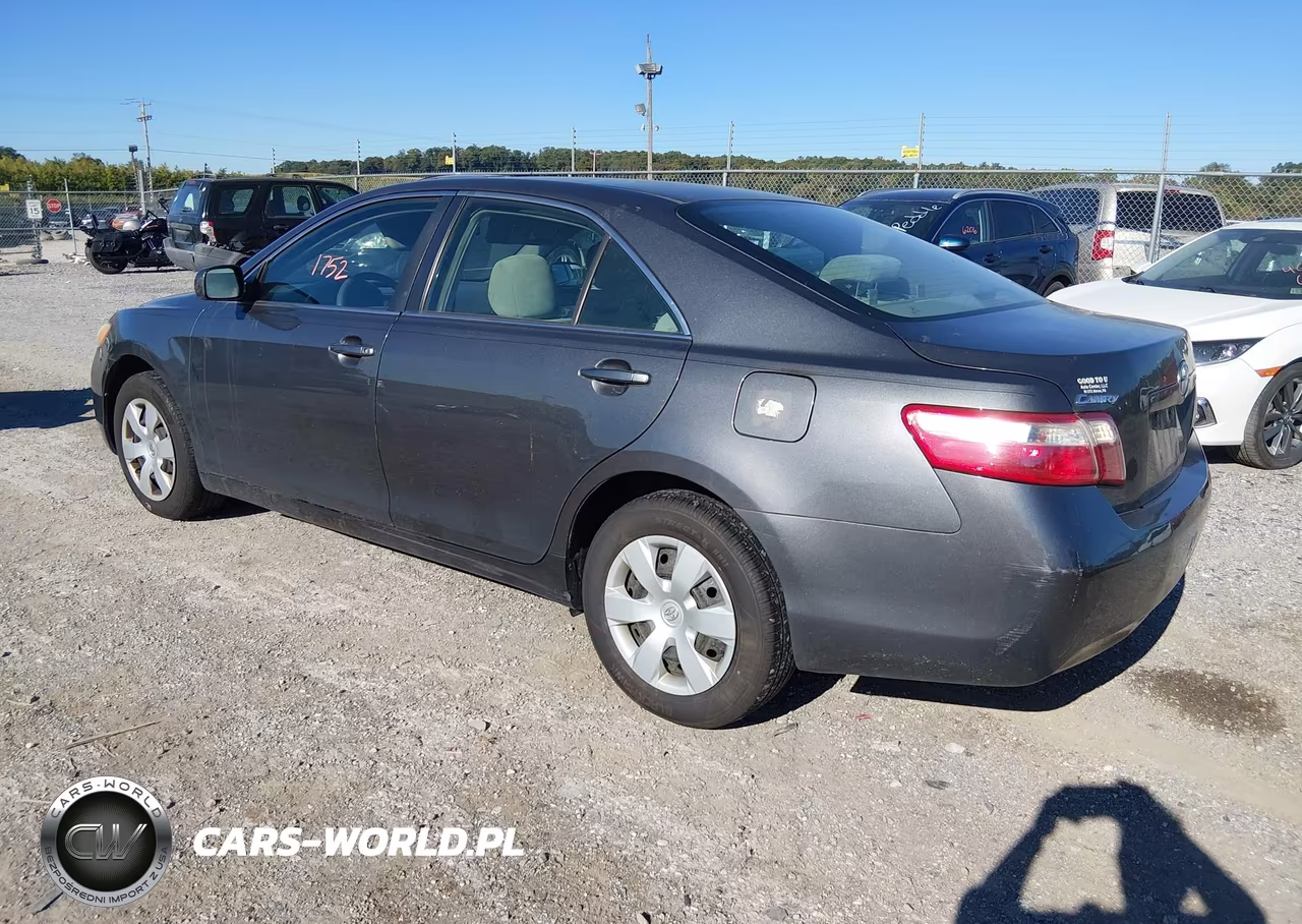 2007 Toyota Camry Le VIN:4T1BE46K17U683092 - 3