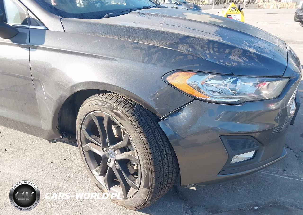 2019 Ford Fusion Se VIN:3FA6P0HD0KR177864 - 18