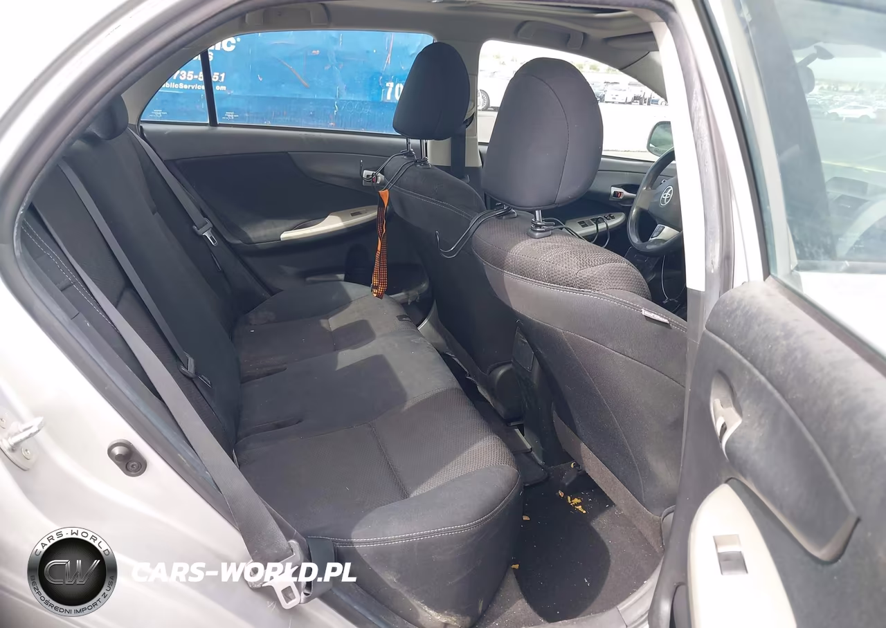 2012 Toyota Corolla S VIN:2T1BU4EE7CC858665 - 8