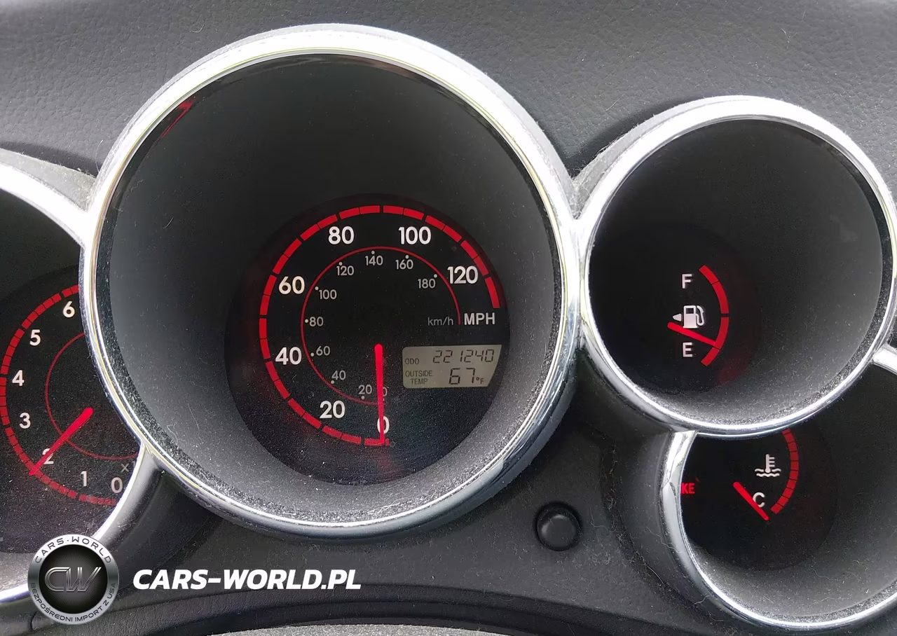2004 Pontiac Vibe VIN:5Y2SL628X4Z462945 - 7