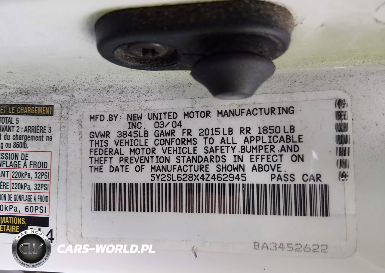 2004 Pontiac Vibe VIN:5Y2SL628X4Z462945 - 9