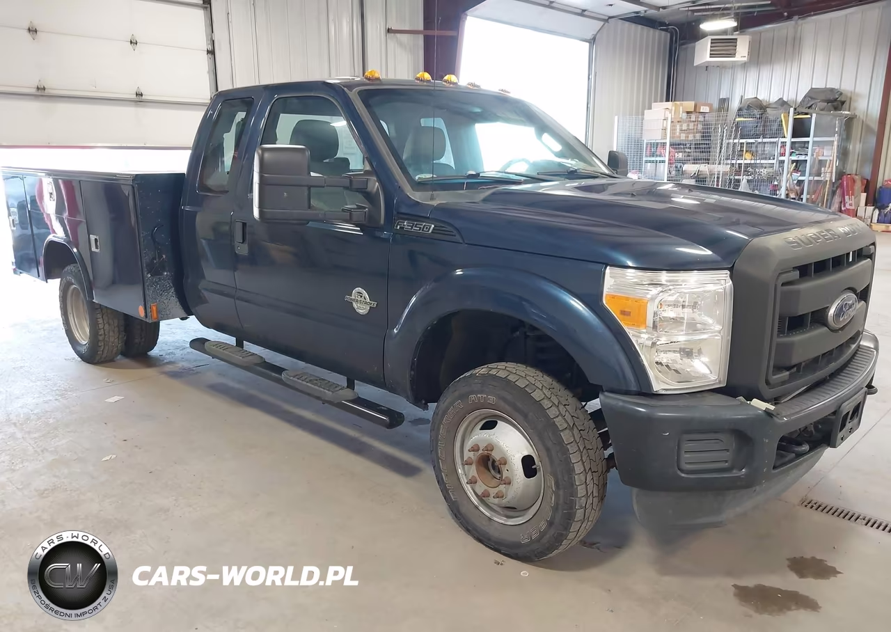 2016 Ford F-350 Chassis Xl VIN:1FD8X3HT0GED16232 - 1