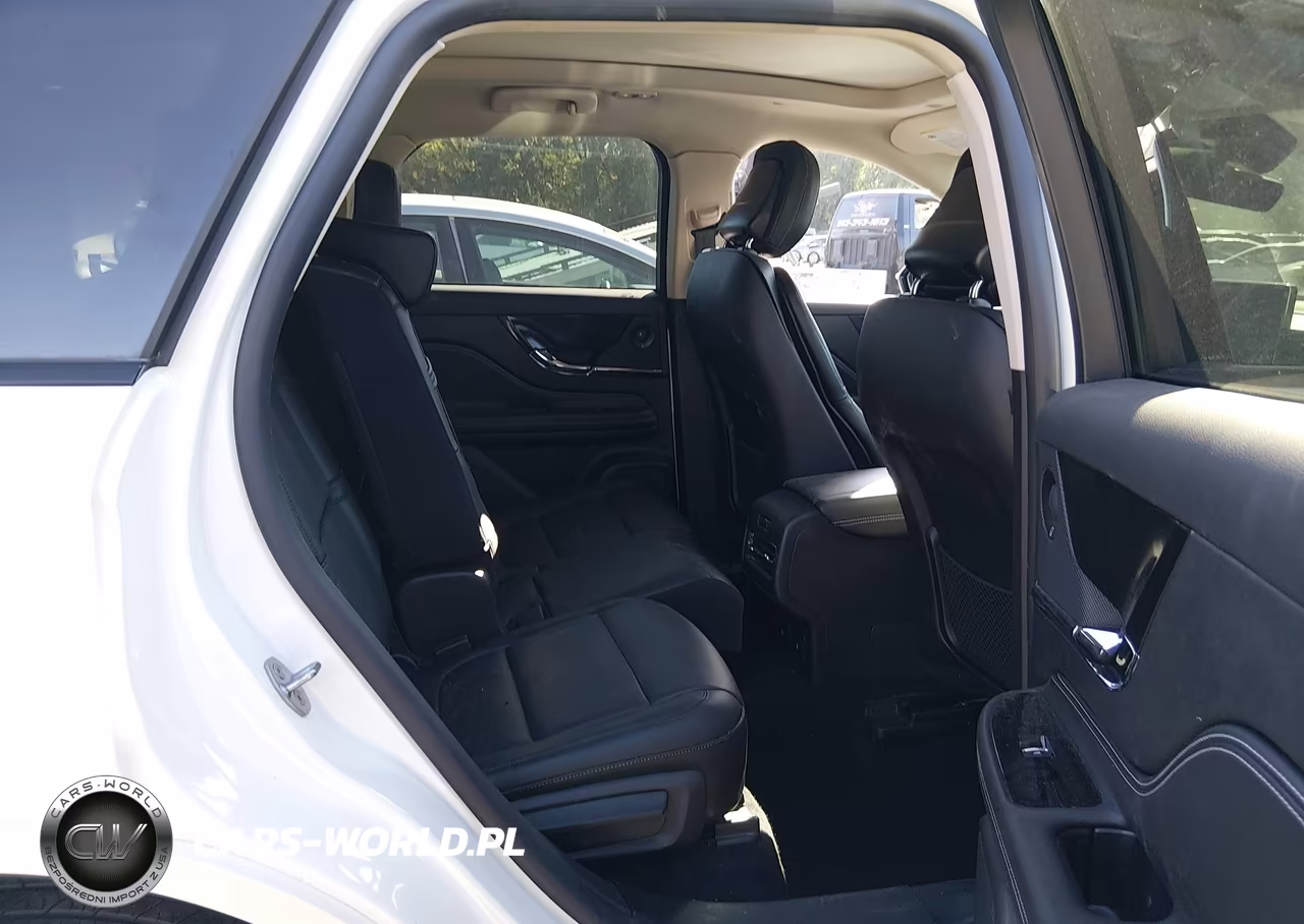 2024 Lincoln Corsair Reserve VIN:5LMCJ2DA9RUL23471 - 8