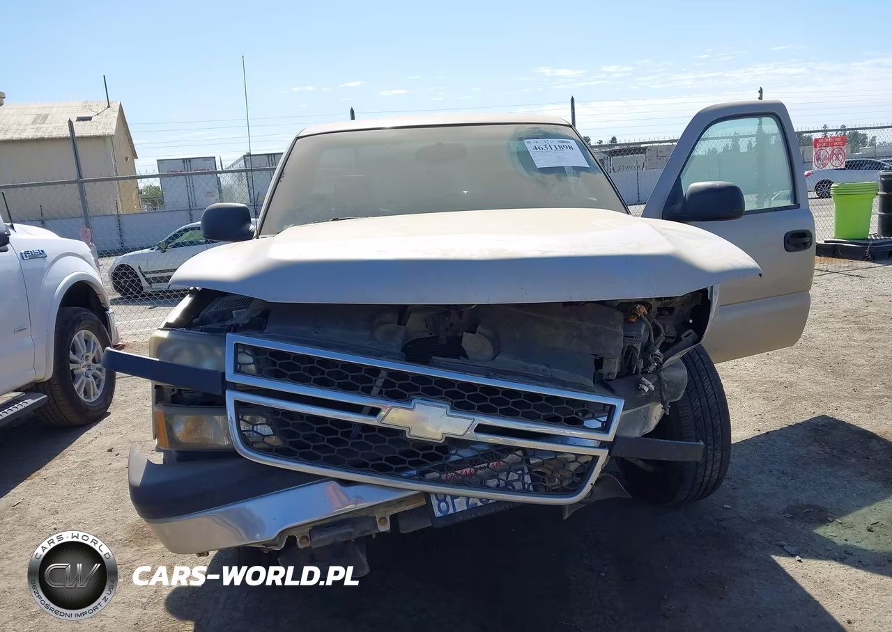 2007 Chevrolet Silverado 1500 Classic Work Truck VIN:3GCEC14X37G204968 - 12