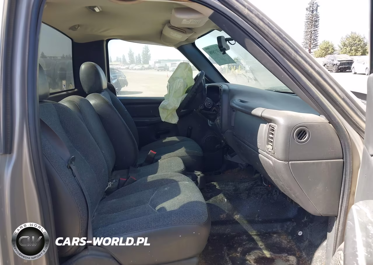 2007 Chevrolet Silverado 1500 Classic Work Truck VIN:3GCEC14X37G204968 - 5