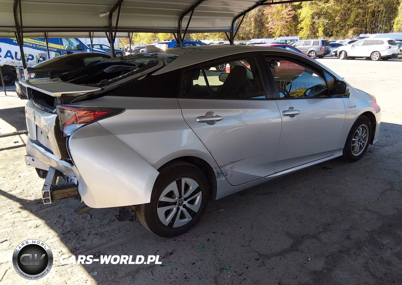 2016 Toyota Prius Three VIN:JTDKARFU2G3522402 - 4