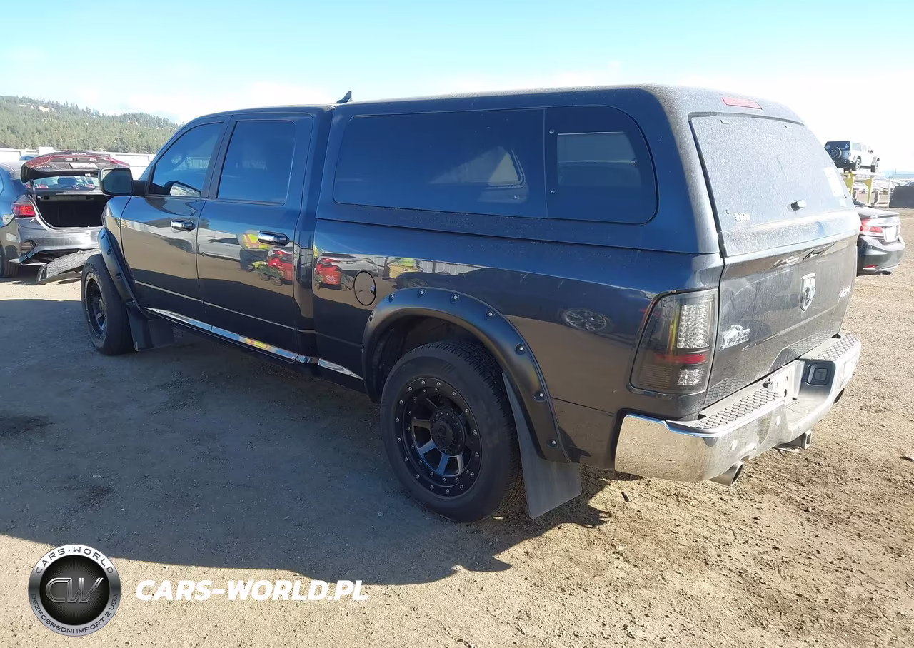 2018 Ram 1500 Big Horn 4X4 6'4 Box VIN:1C6RR7TT7JS205372 - 3