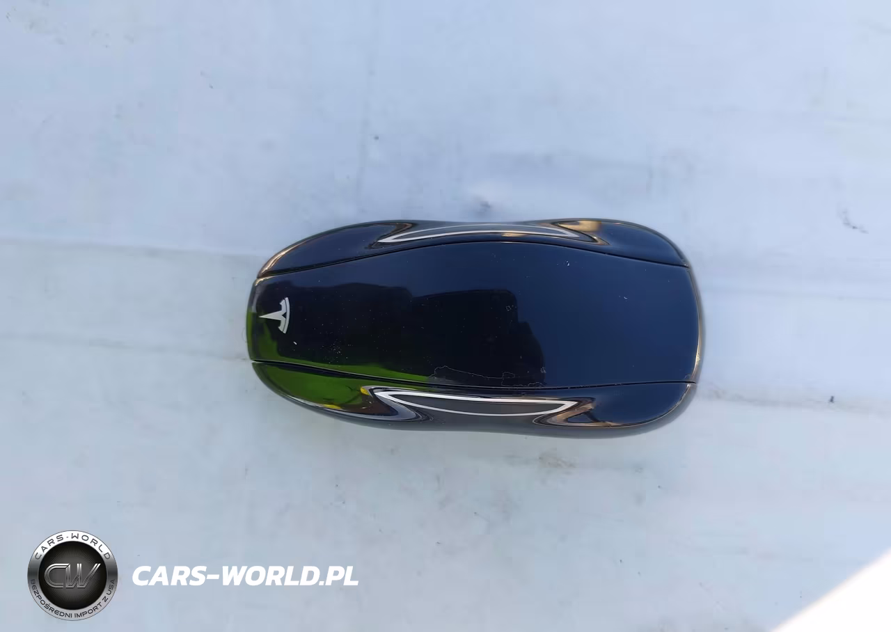 2013 Tesla Model S VIN:5YJSA1DN3DFP24757 - 11