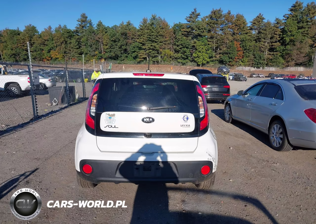 2019 Kia Soul VIN:KNDJN2A21K7921638 - 16