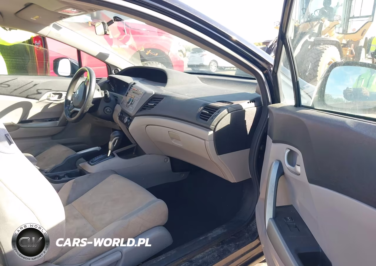 2012 Honda Civic Lx VIN:2HGFG3B5XCH525259 - 5