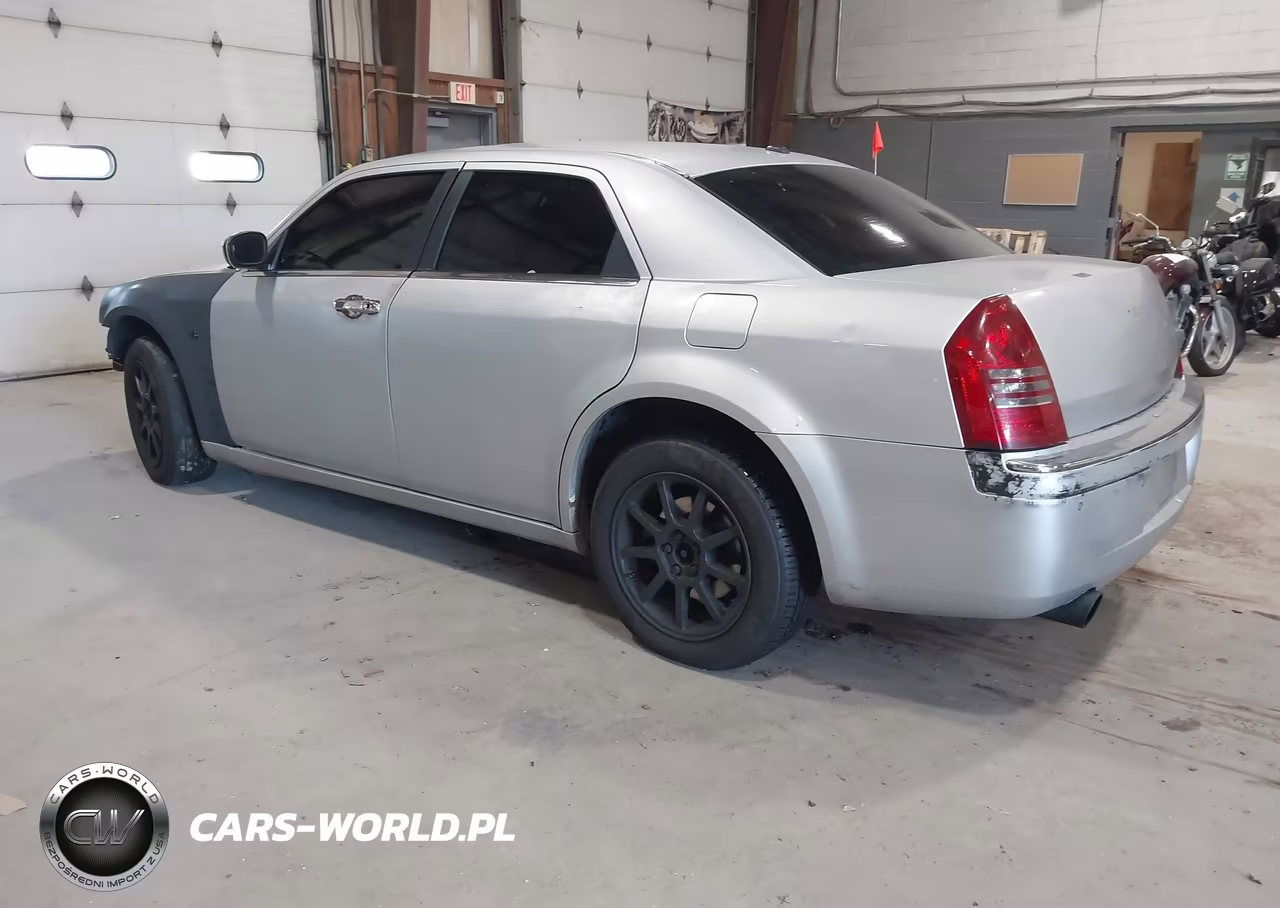 2007 Chrysler 300C VIN:2C3LK63H07H707363 - 3