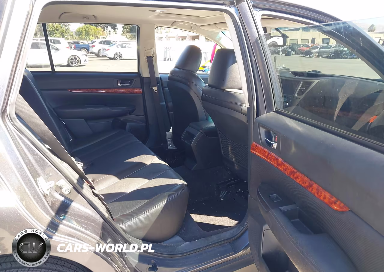 2011 Subaru Outback 3.6R Limited VIN:4S4BRDLCXB2328833 - 8