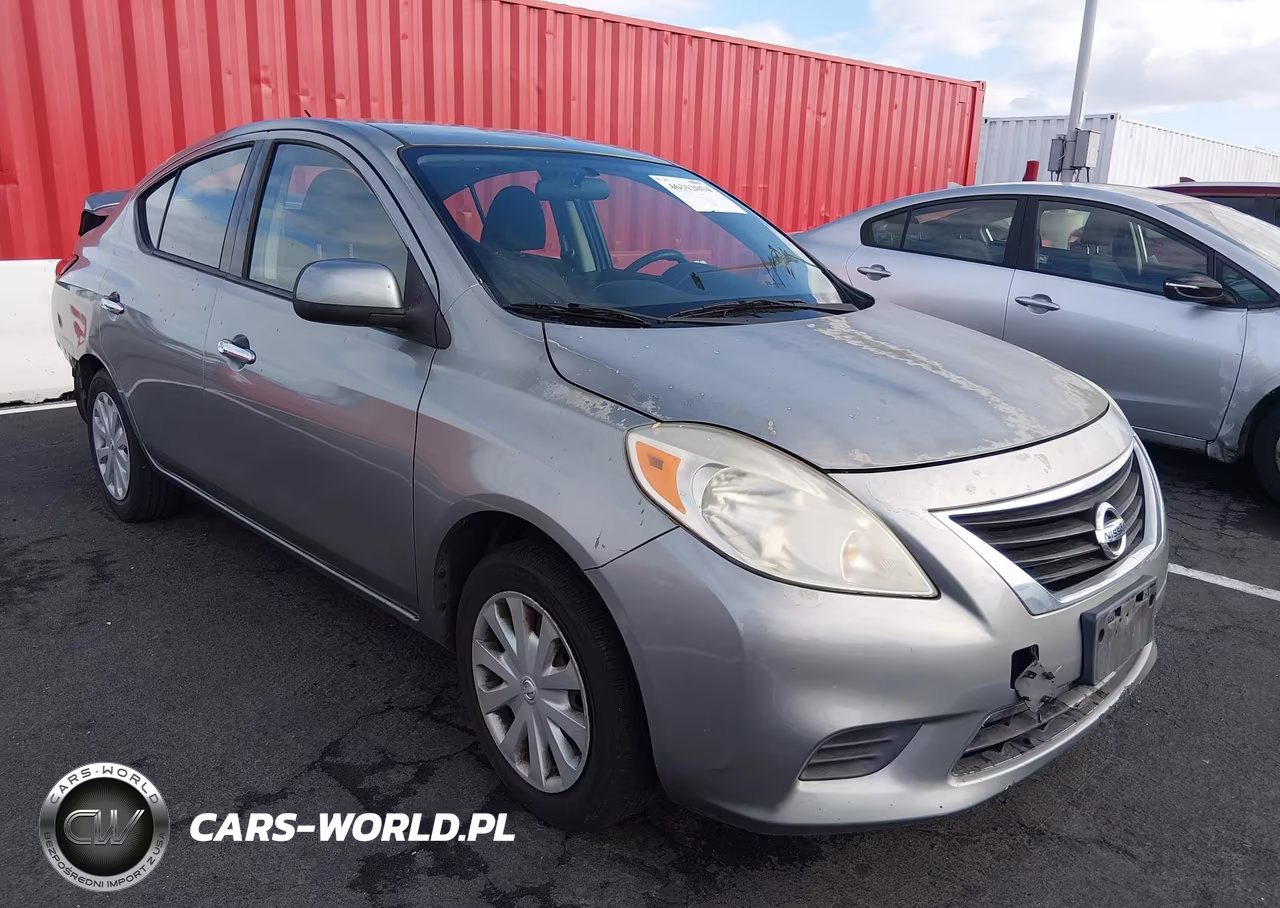 2014 Nissan Versa 1.6 Sv – zdjęcie 1 z 13