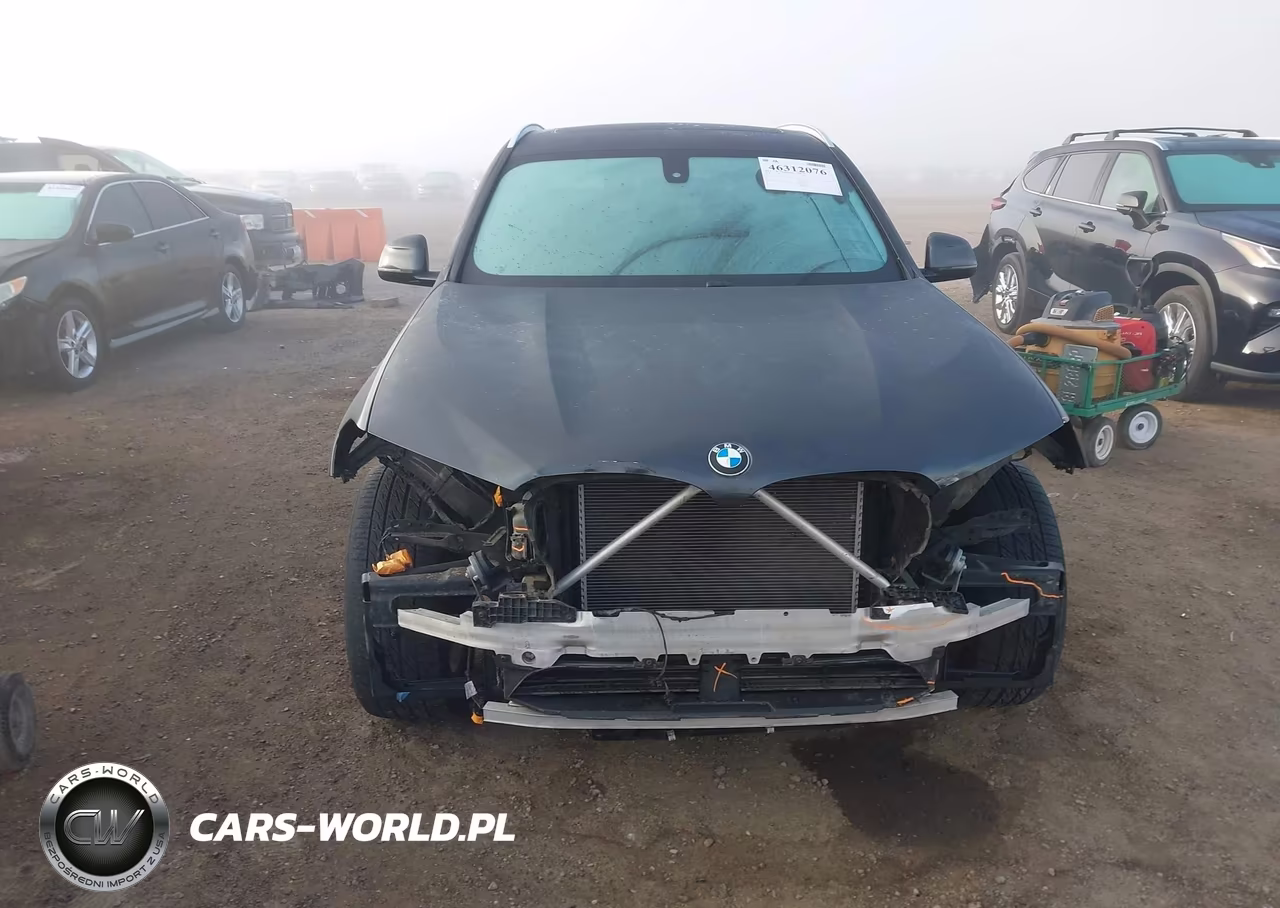 2018 BMW X3 xDrive30I VIN:5UXTR9C52JLC82240 - 13