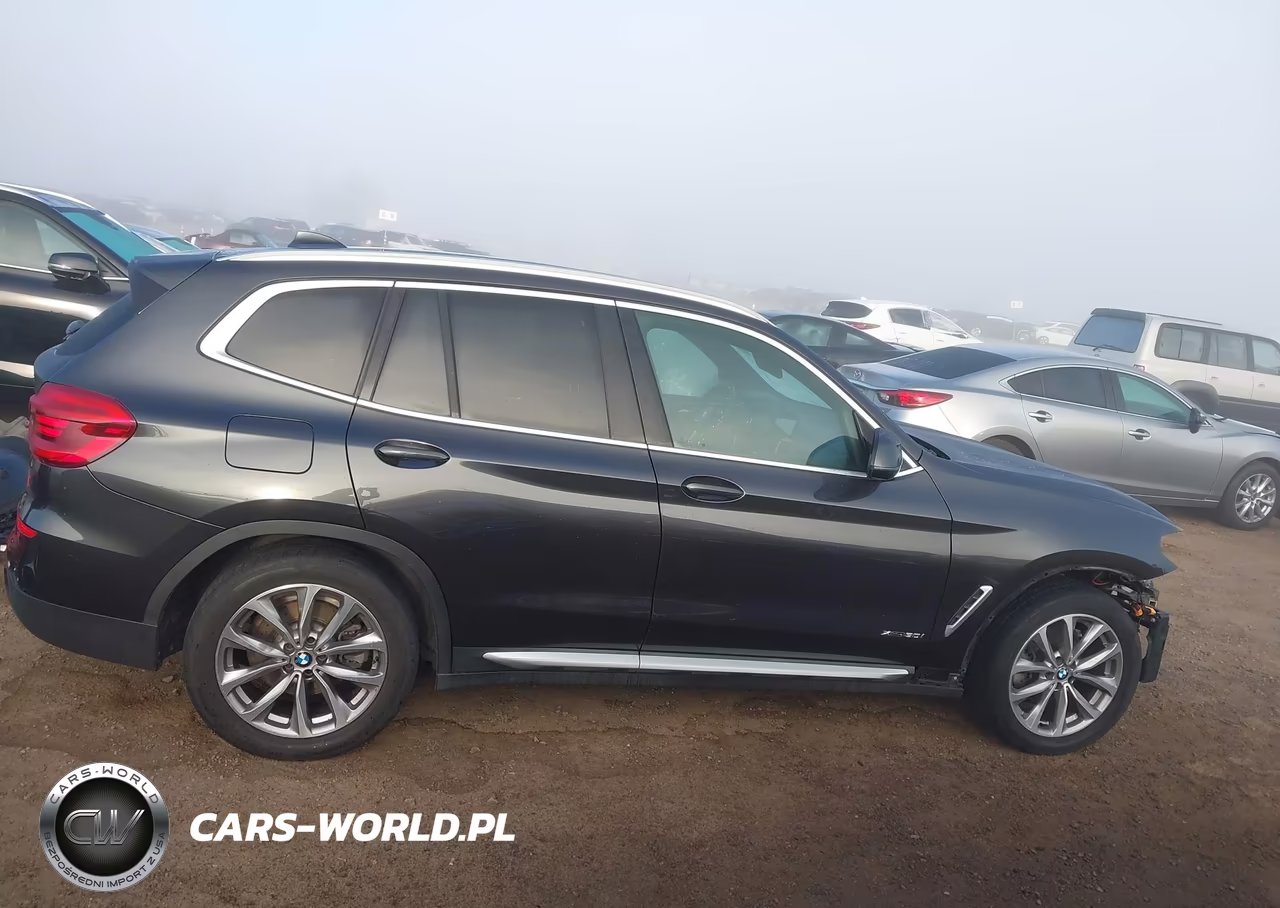 2018 BMW X3 xDrive30I VIN:5UXTR9C52JLC82240 - 14