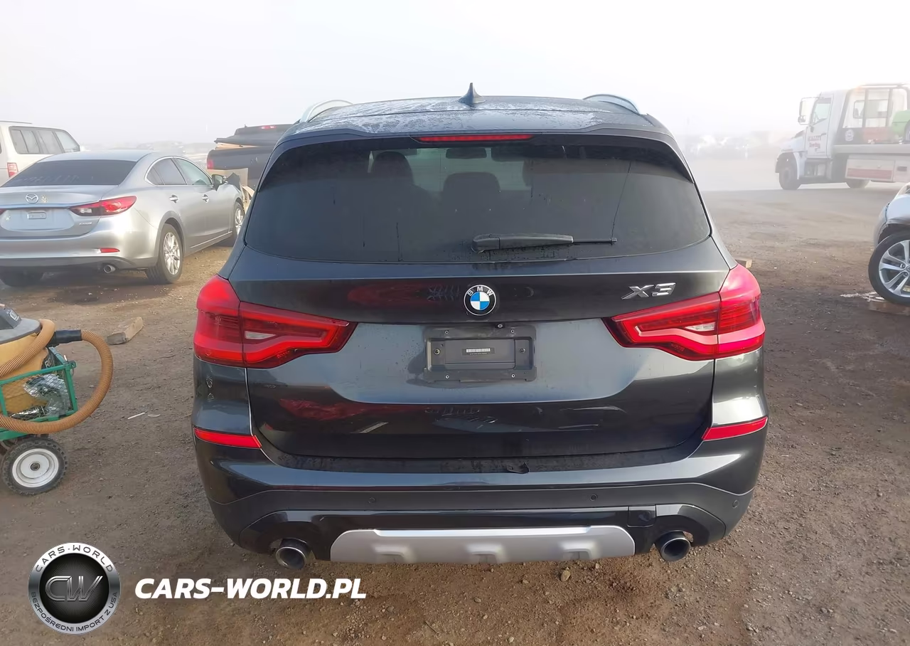 2018 BMW X3 xDrive30I VIN:5UXTR9C52JLC82240 - 17