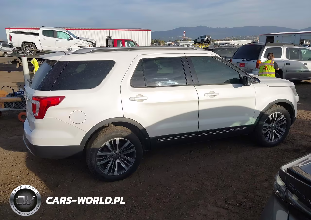 2016 Ford Explorer Xlt VIN:1FM5K8DH8GGD25121 - 13