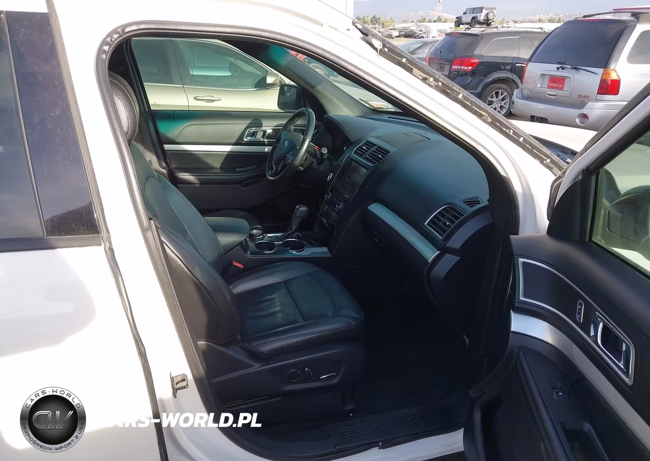 2016 Ford Explorer Xlt VIN:1FM5K8DH8GGD25121 - 5