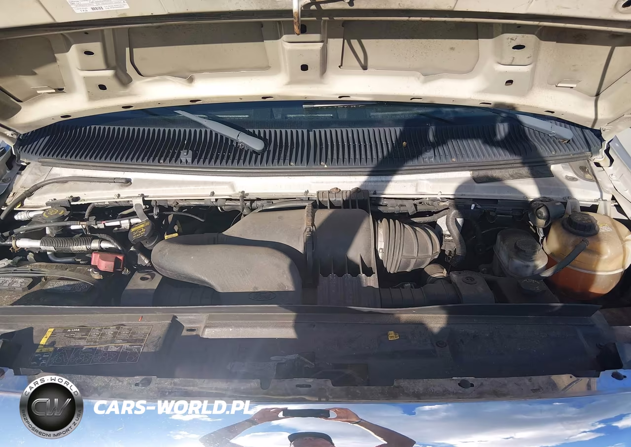 2010 Ford E-350 Super Duty Xlt VIN:1FBNE3BL7ADA68231 - 10