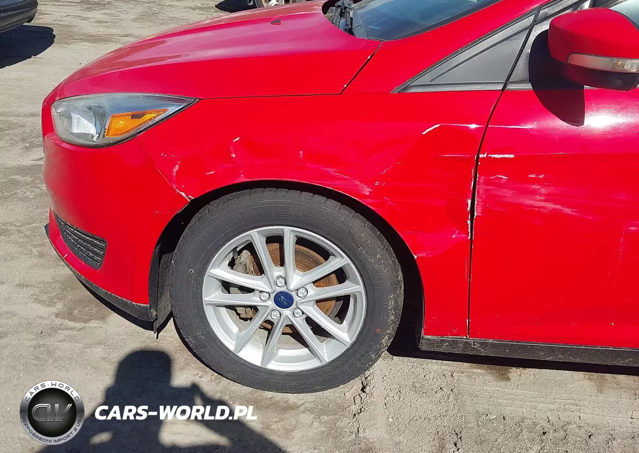 2017 Ford Focus Se VIN:1FADP3K25HL233014 - 6