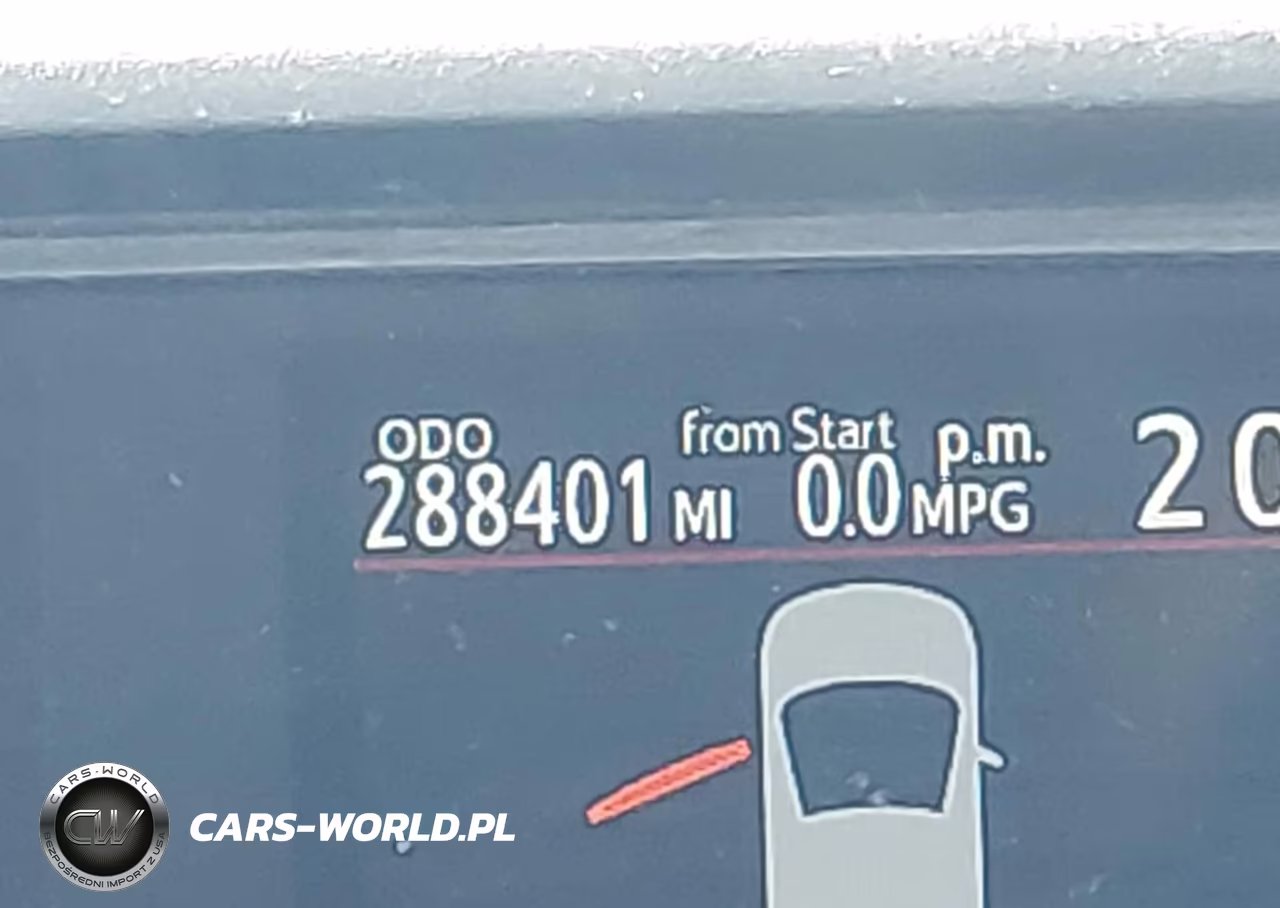 2014 Toyota Prius C Two VIN:JTDKDTB33E1562496 - 15