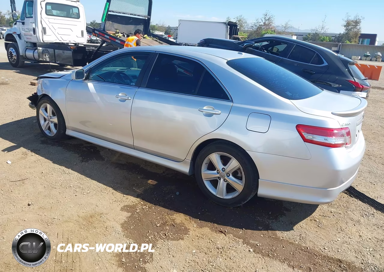 2010 Toyota Camry Se V6 VIN:4T1BK3EK6AU107851 - 3