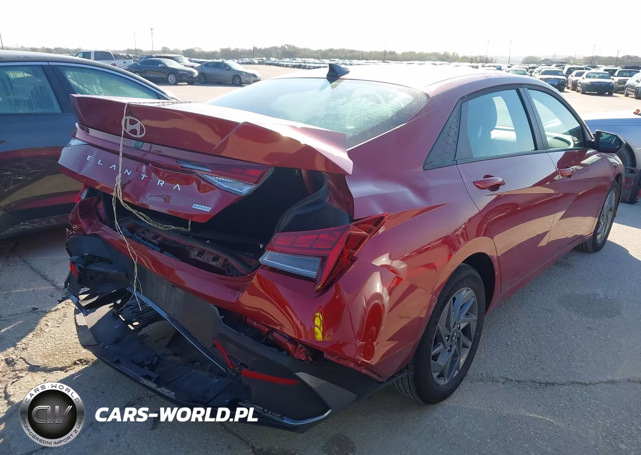 2025 Hyundai Elantra Hybrid Blue VIN:KMHLM4DJ1SU178521 - 4
