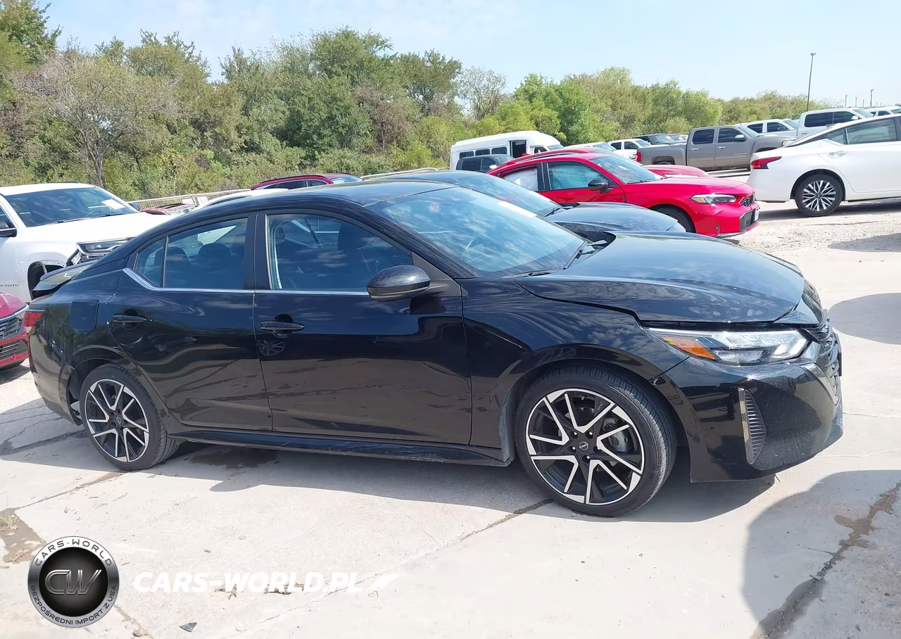 2025 Nissan Sentra Sr VIN:3N1AB8DV2SY311735 - 13