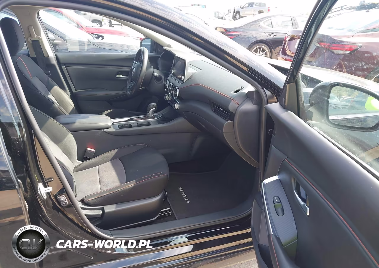 2025 Nissan Sentra Sr VIN:3N1AB8DV2SY311735 - 5