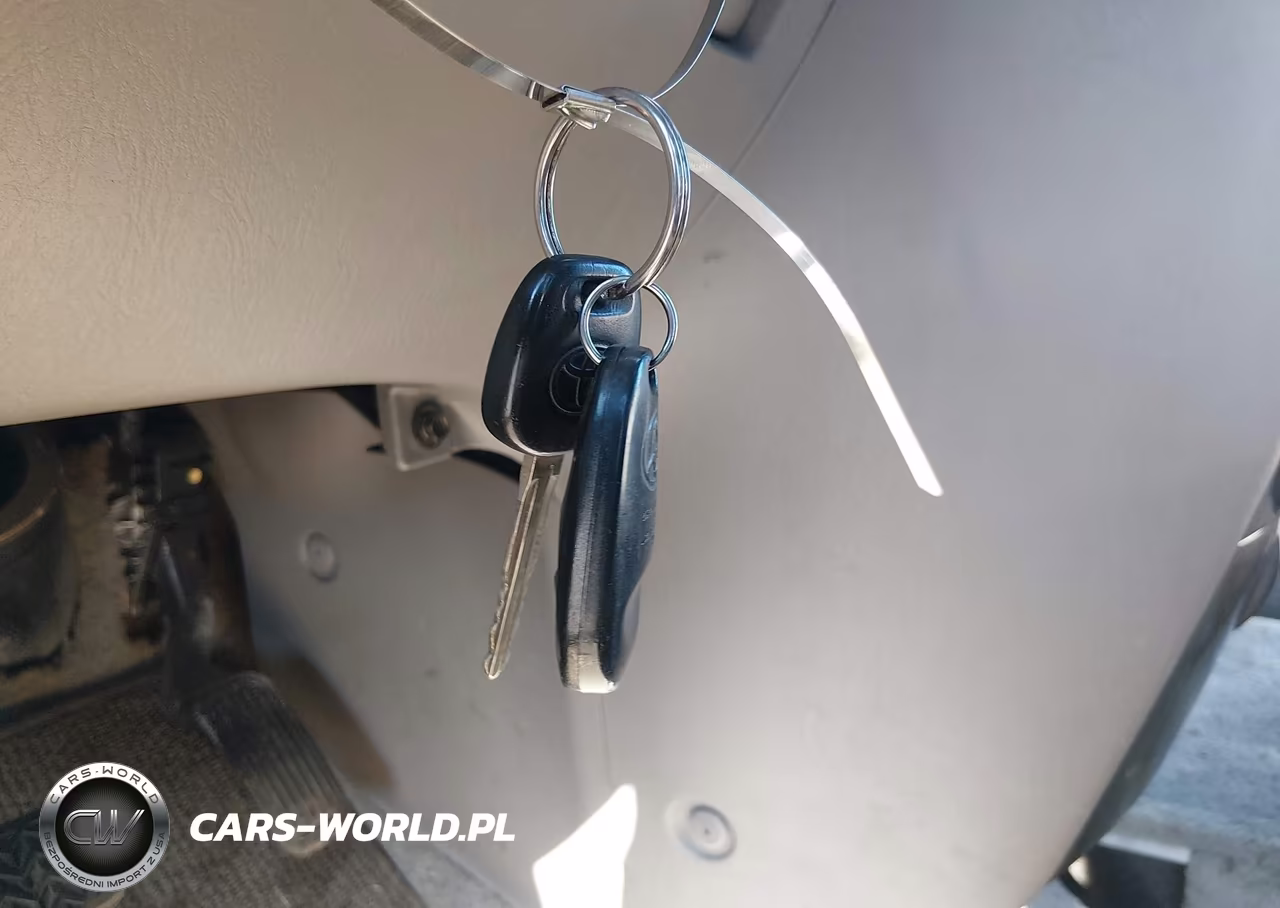 2005 Toyota Sienna Xle VIN:5TDZA22CX5S221195 - 11