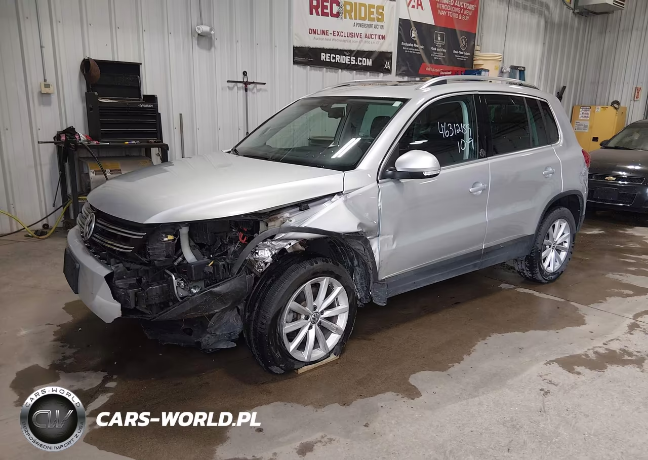 2017 Volkswagen Tiguan 2.0T Wolfsburg Edition VIN:WVGSV7AX4HK020505 - 2