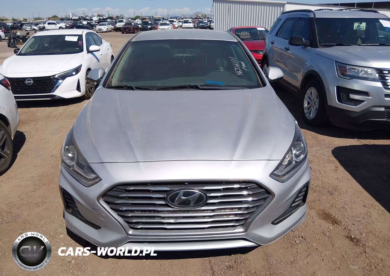 2019 Hyundai Sonata Hybrid Se VIN:KMHE24L36KA084539 - 11