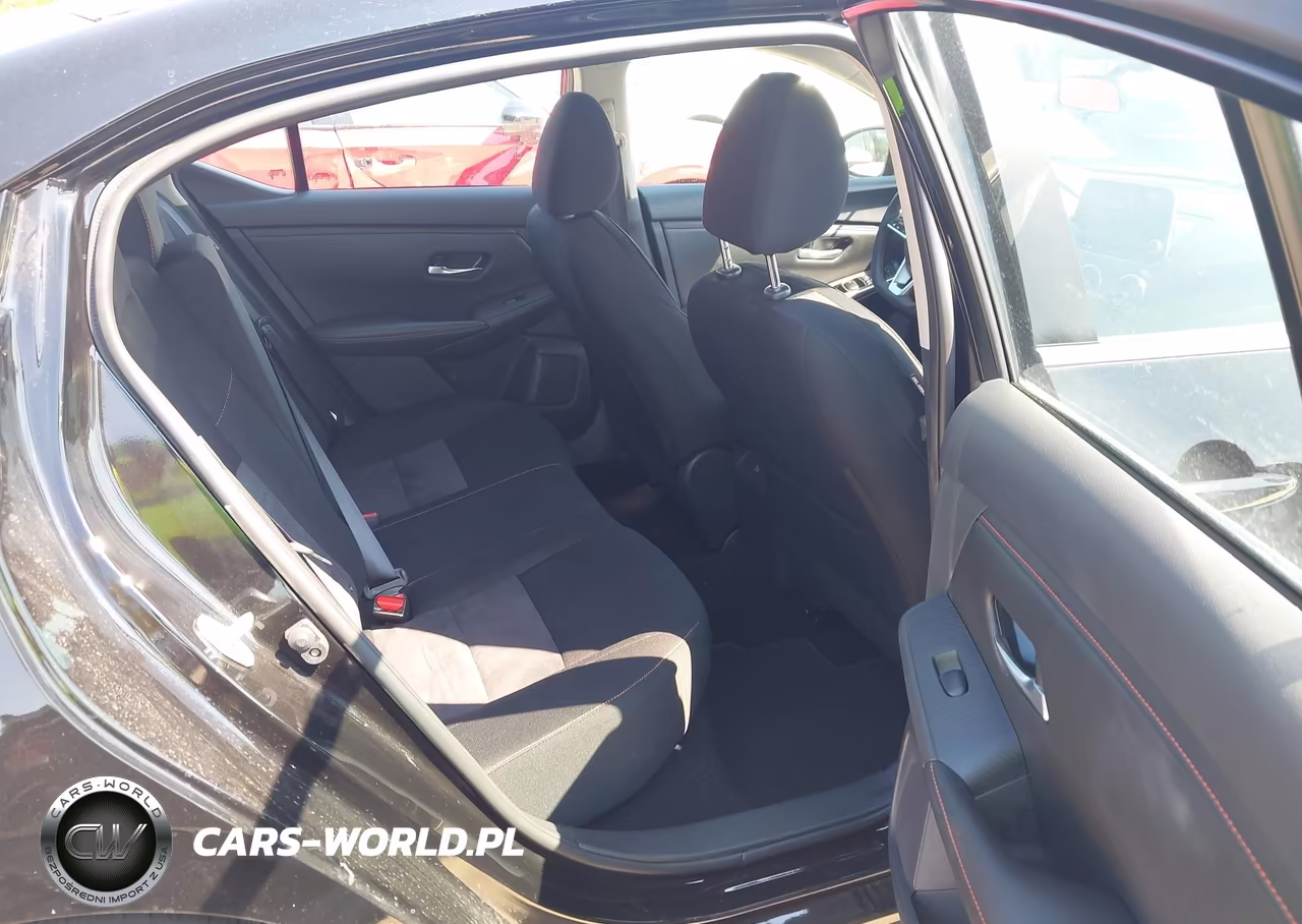 2025 Nissan Sentra Sr VIN:3N1AB8DV4SY367482 - 8