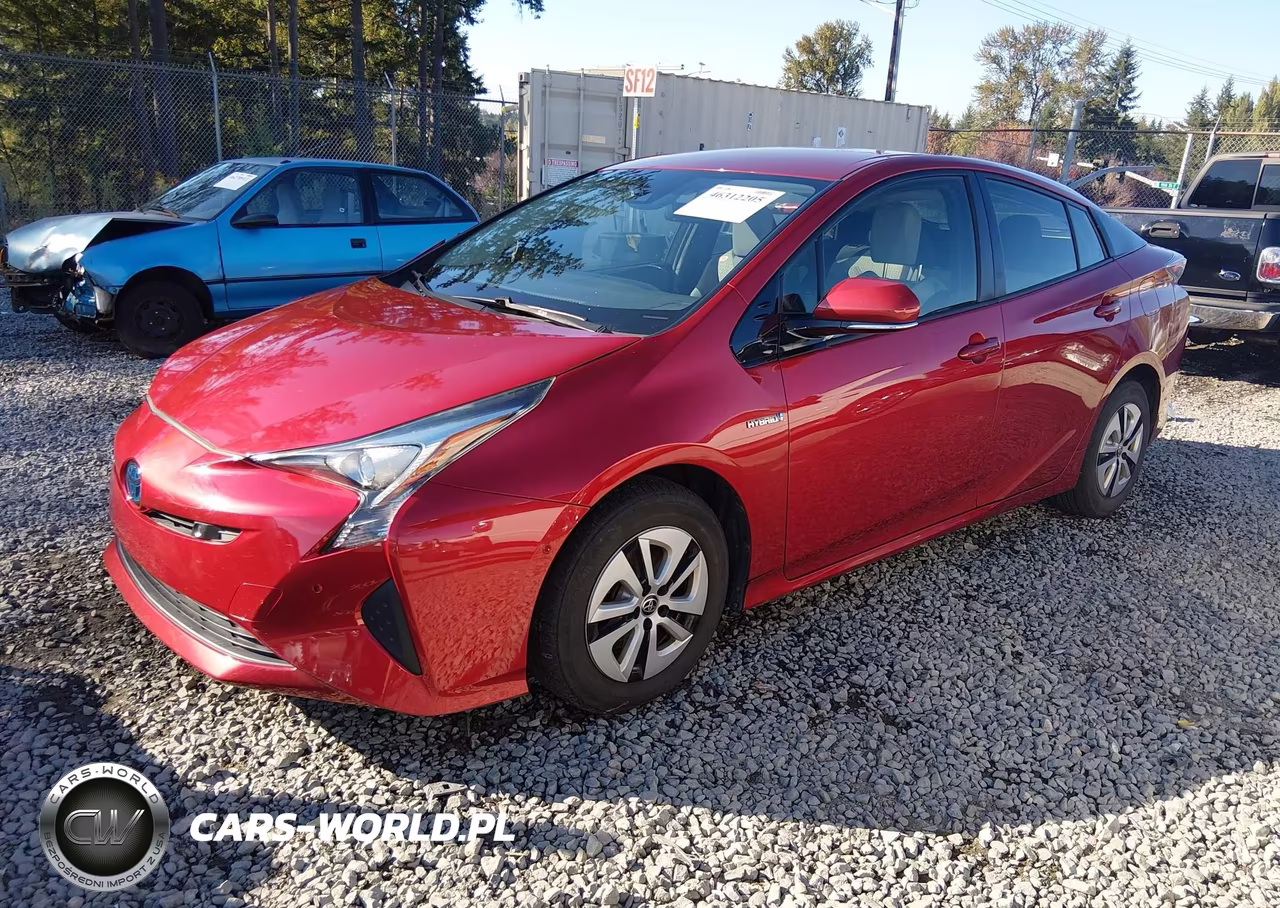 2018 Toyota Prius Three VIN:JTDKARFU4J3549981 - 2