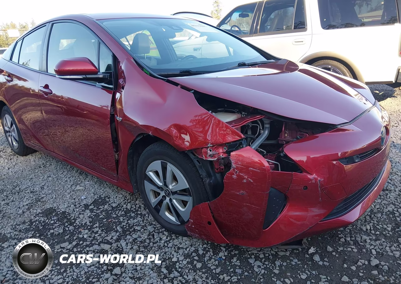 2018 Toyota Prius Three VIN:JTDKARFU4J3549981 - 6