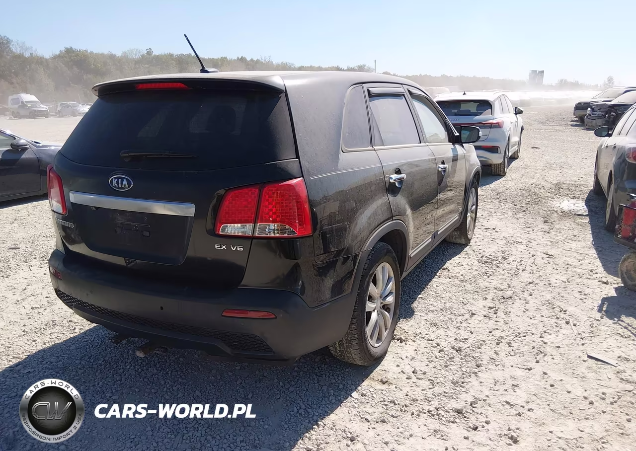 2011 Kia Sorento Ex V6 VIN:5XYKUDA26BG027835 - 4